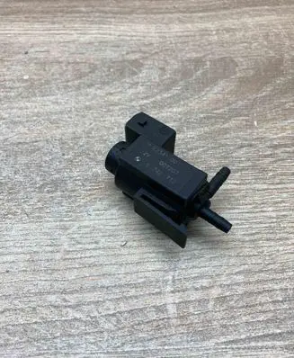 BMW 3 E90 E91 Turbo solenoid valve 1742712 72234100
