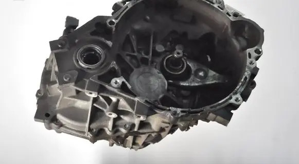 Hyundai ix35 Manual 6 speed gearbox WCJ6K