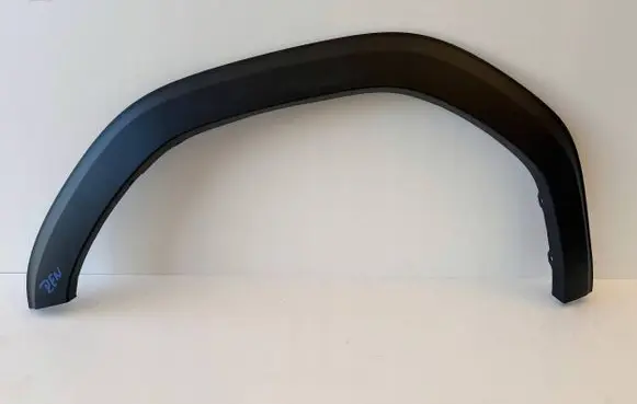 Dacia Duster III Front arch trim 638138197R