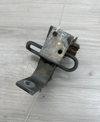 Front door hinge set