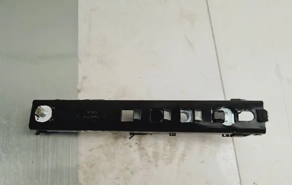 Opel Grandland X Seat belt adjustment rail 9813550780 34197895