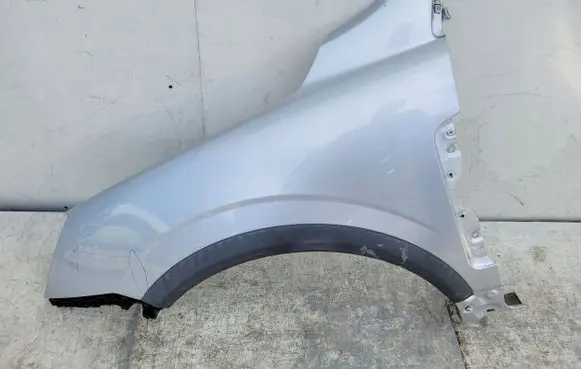 Opel Antara Fender