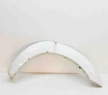 Ford Ranger Fender end trim UD2G51W21