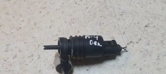 Audi A4 S4 B6 8E 8H Windscreen/windshield washer pump