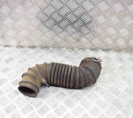 Mitsubishi Space Wagon Air intake hose/pipe MD170828