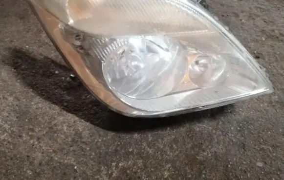 Mercedes-Benz Sprinter W906 Headlight/headlamp