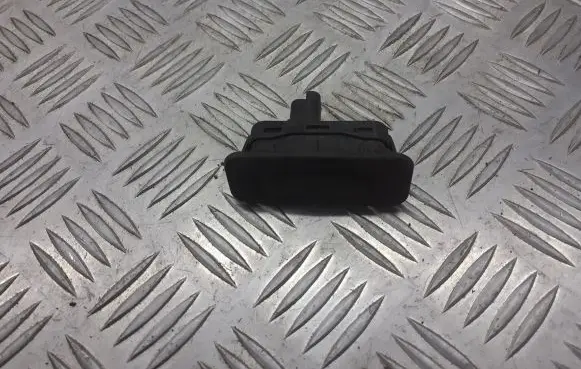 Renault Megane I Tailgate/trunk/boot exterior handle 8200076256B