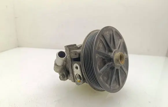 Ford Mondeo MK IV Power steering pump AG913A696CA 0Y094381 B4911041940