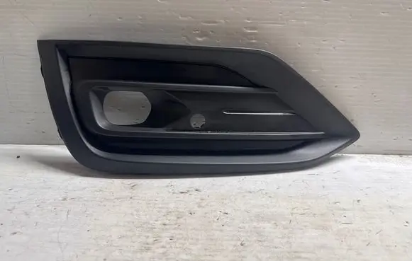 Volvo V60 Front fog light trim/grill 31455638