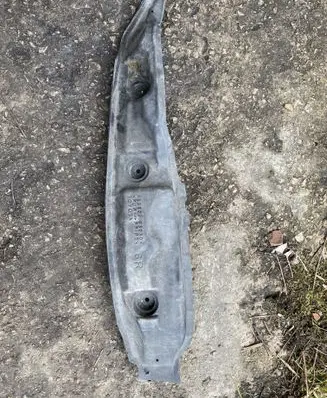 Toyota Avensis T270 Fender foam support/seal 5382705030
