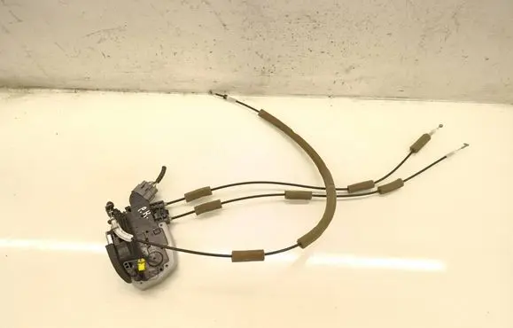 Nissan Murano Z52 Front door lock 