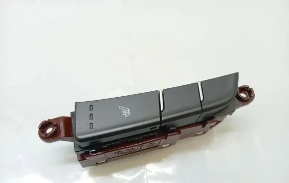 Hyundai i30 Seat control switch 93300-G3200