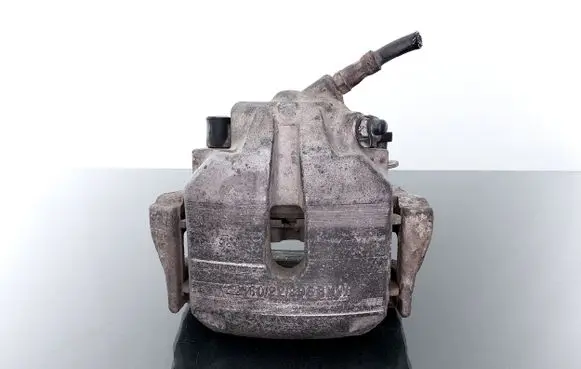 BMW 5 E39 Front brake caliper 6022296