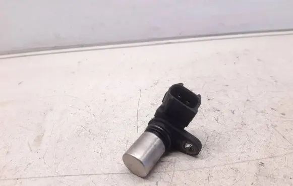 Toyota Avensis T250 Camshaft speed sensor 