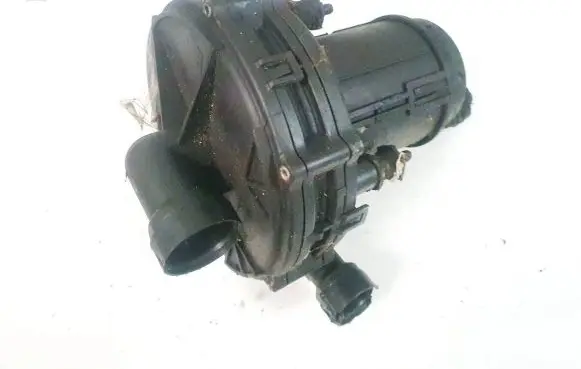Volkswagen Golf IV Secondary air pump 078906601d 72185112