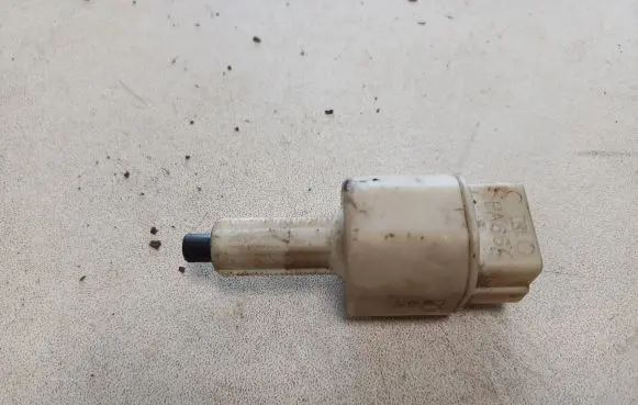 Toyota Corolla Verso AR10 Brake pedal sensor switch