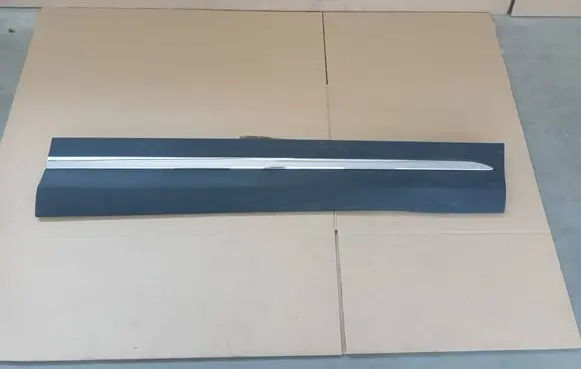 Mercedes-Benz GLA H247 Front door trim (molding) A2477271501