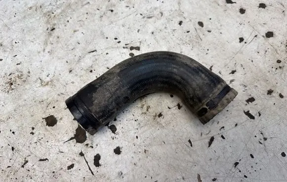 Audi A4 S4 B5 8D Intercooler hose/pipe 8D0145834