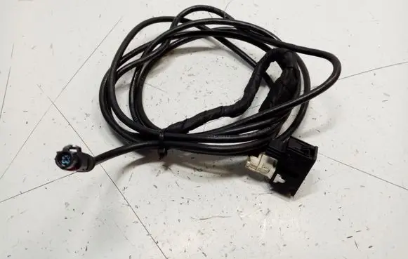 BMW 3 F30 F35 F31 USB socket connector 84109229246 84109229244