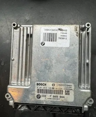 BMW 5 E60 E61 Engine control unit/module 7809944 7809912 170216457