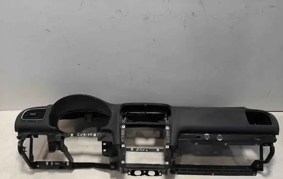 Volkswagen Golf VI Dashboard 5N0010718F