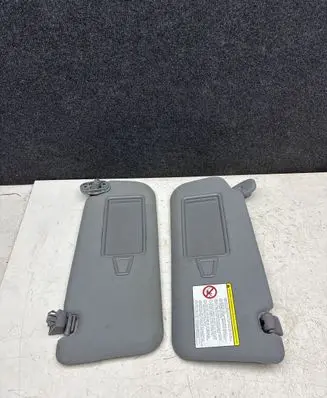 KIA Sorento Sun visor