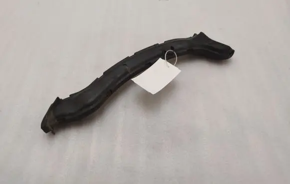 Jeep Grand Cherokee Water drain line hose 57010633AC