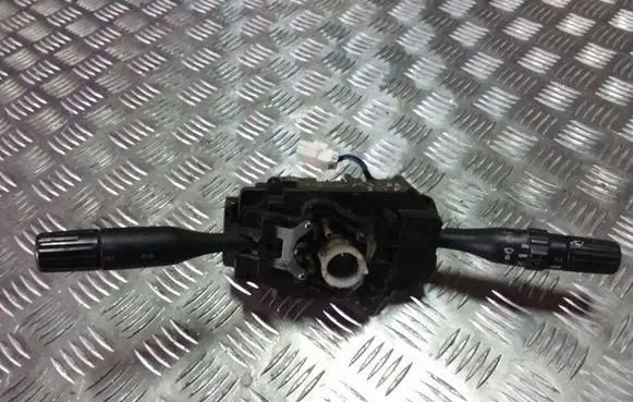 Mazda 323 Wiper turn signal indicator stalk/switch 178291