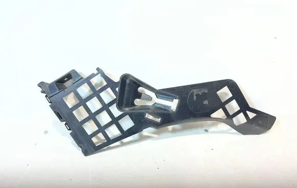 Mercedes-Benz CLA C117 X117 W117 Front bumper mounting bracket A1178856300