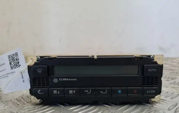 Volkswagen PASSAT B5.5 Climate control unit 3B1907044B