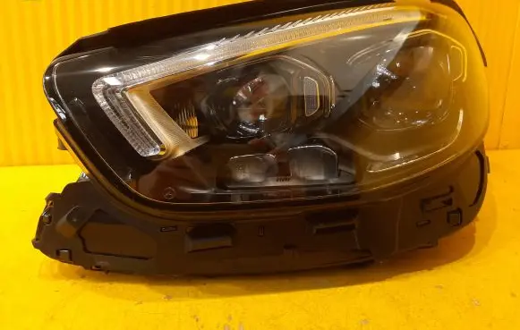 Mercedes-Benz E W213 Headlight/headlamp A2139060110