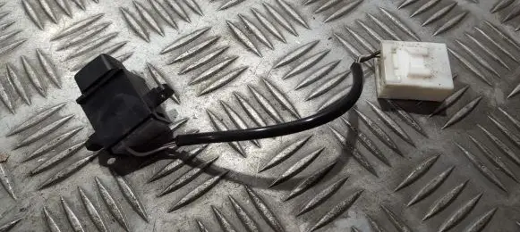 Traction control (ASR) switch