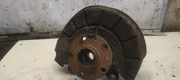 Seat Leon (1P) Front wheel hub 