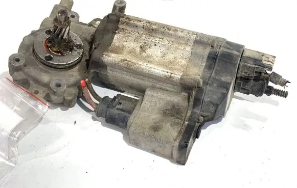 Volkswagen Touran I Power steering pump 1K1909144H