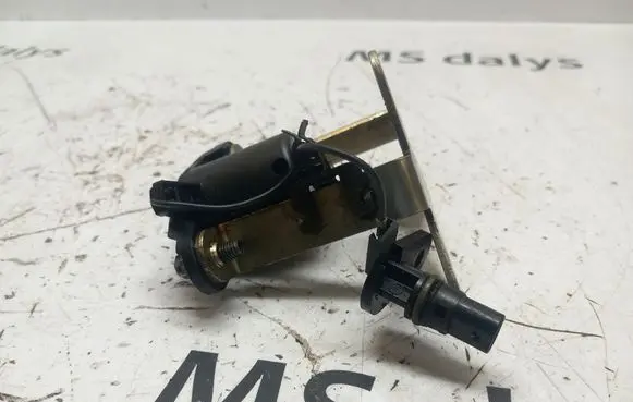 Mercedes-Benz E W211 Oil level sensor A0011530332 0011530332 A6420180140
