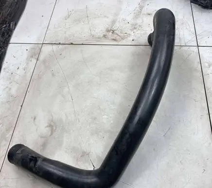 Volvo XC70 Intercooler hose/pipe 1282865 6766