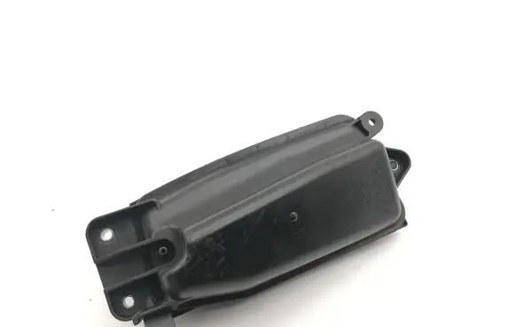 Mercedes-Benz E W212 Vacuum air tank A6510700568