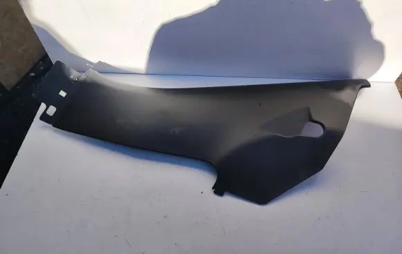 Porsche Cayenne (92A) (C) pillar trim 7P0867765