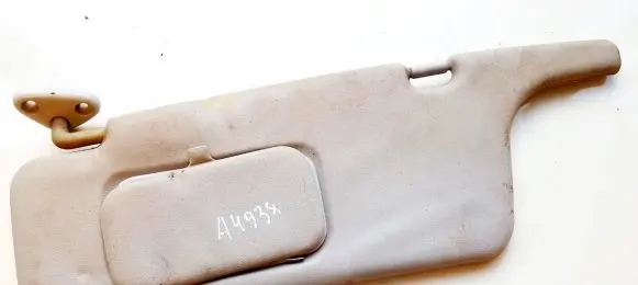 Subaru Legacy Sun visor