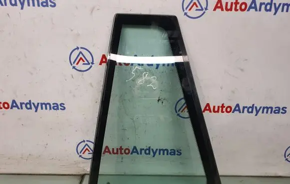 BMW 5 E39 Rear vent window glass 8193119 51348193119