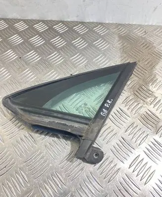 Volkswagen PASSAT B8 Front door vent window glass four-door 3G0845113C