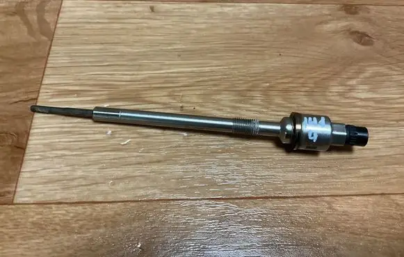 Opel Insignia A Glow plug 0103010907