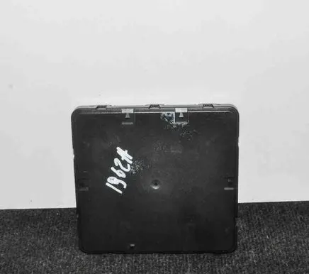 Audi A4 S4 B9 8W Central body control module 5DK01107900 8W0907064A