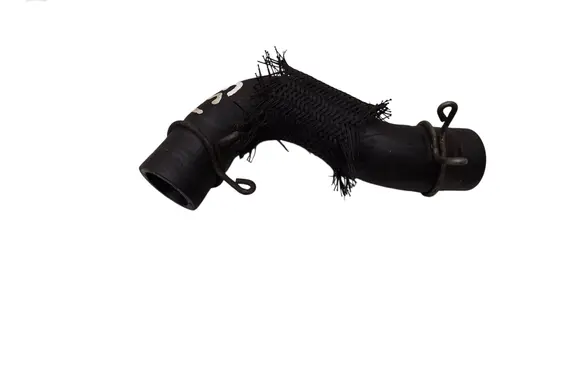 Toyota Corolla Verso AR10 Breather hose/pipe 122610R010