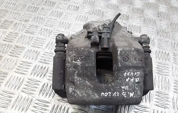 Mercedes-Benz C W204 Front brake caliper