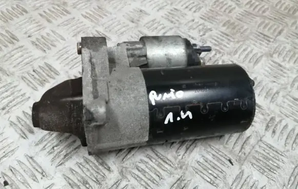 Fiat Grande Punto Starter motor 51804744 0001137002