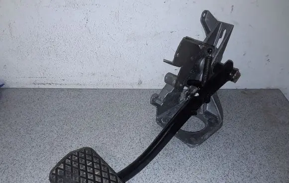 Brake pedal