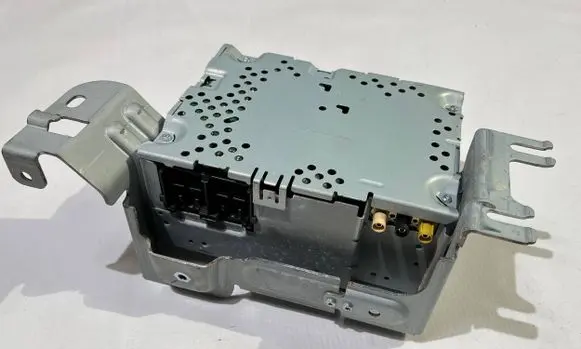 Ford Explorer VI Radio/CD/DVD/GPS head unit LB5T-18K810-AD
