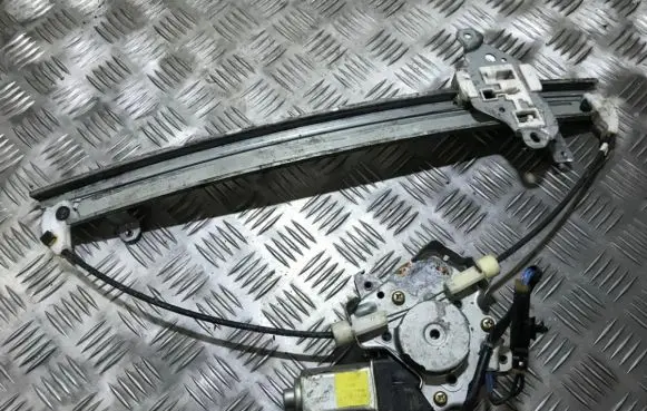 Nissan QX Sliding door window regulator with motor