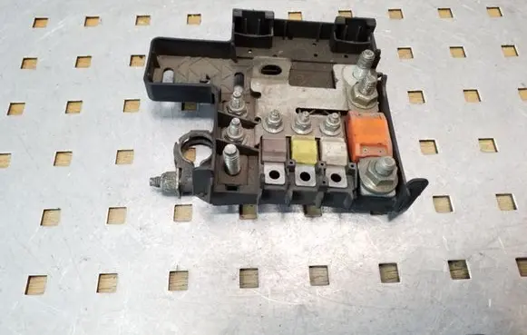 Fiat Croma Fuse module